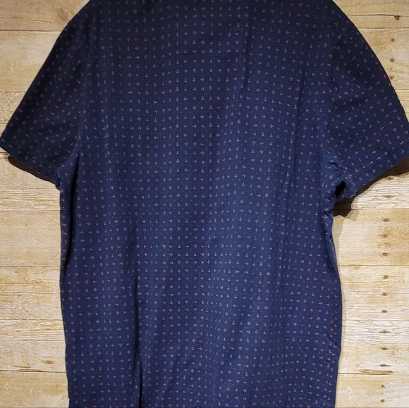 Men's Nautica size XXL  2 button-up neckline collar - Picture 2 of 5